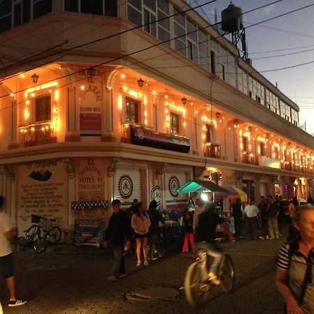 Hotel El Chaparral Panajachel Exterior photo