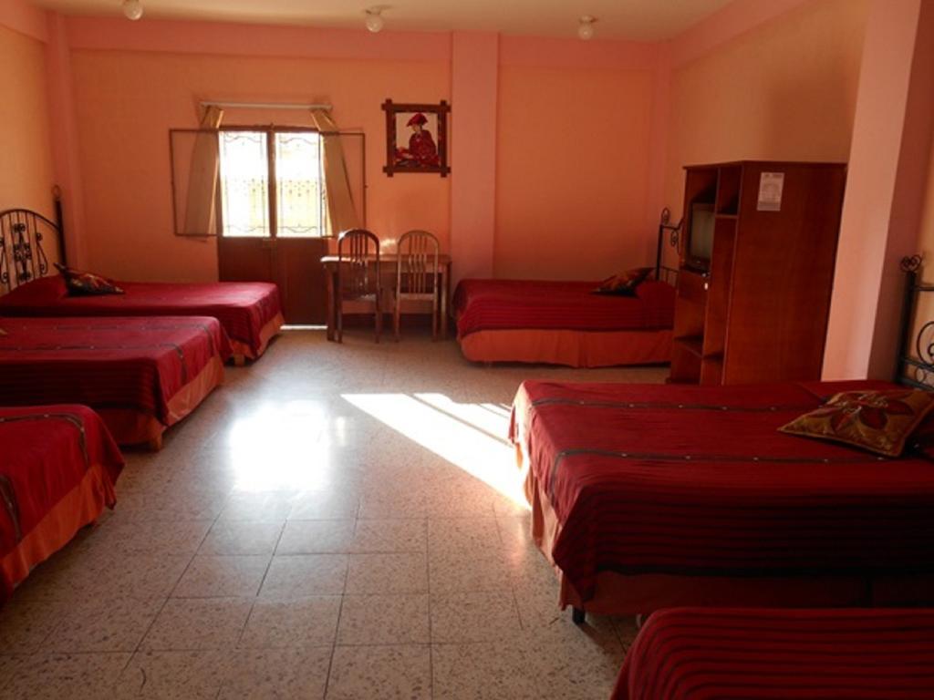 Hotel El Chaparral Panajachel Room photo